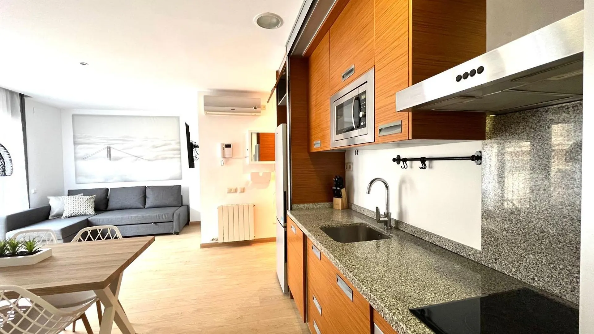 Duplex 2 Hab Con Terraza By Prestigi Apartment Terrassa Spain